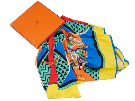 hermes hidaka le fil d'ariane scarf|Natsuno Hidaka .